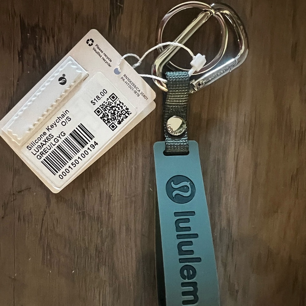 lululemon athletica Green Silicone Keychain